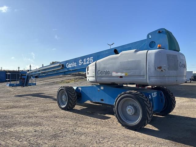 Image of Genie S-125 equipment image 3