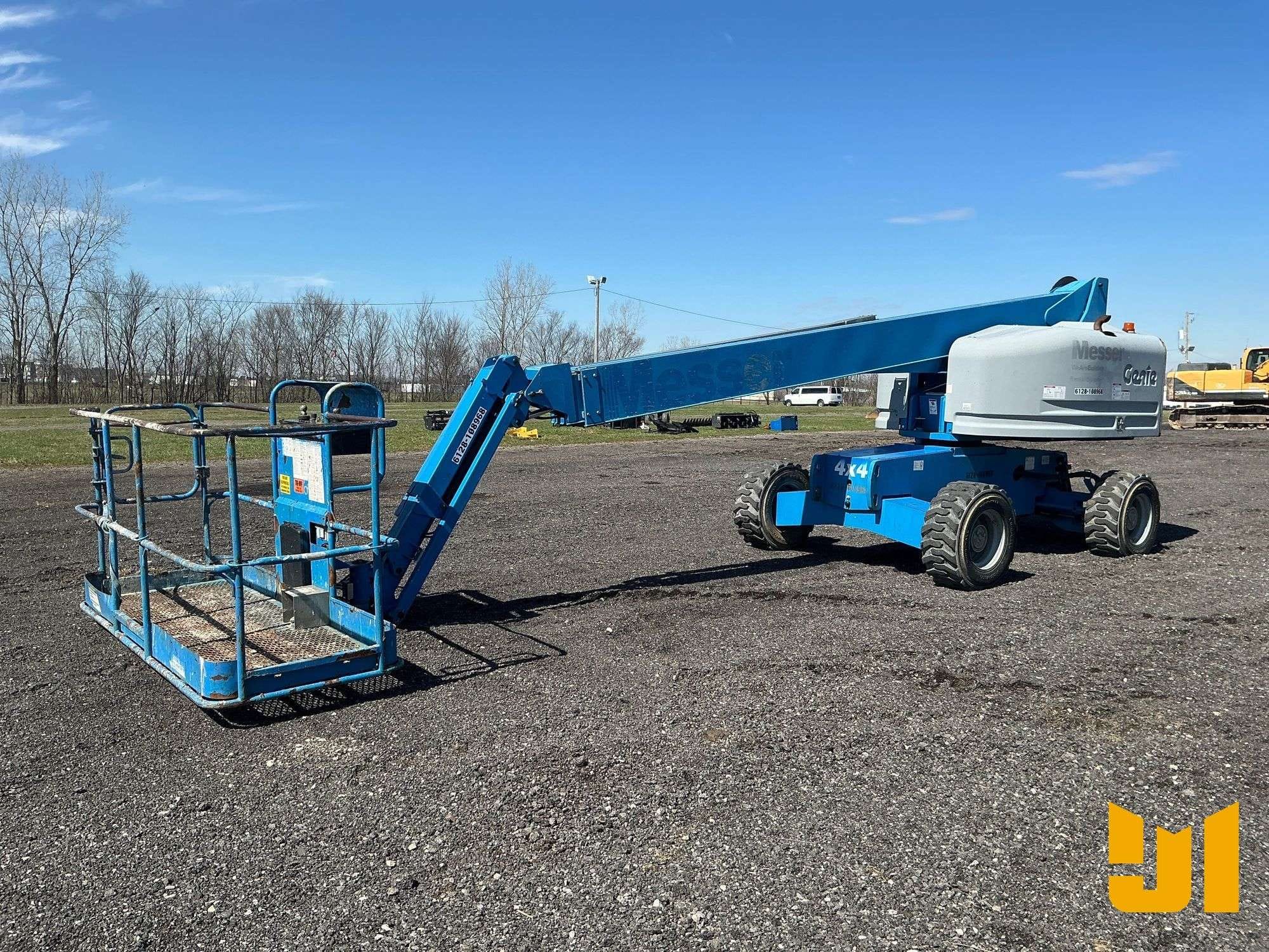 2016 Genie S-45 Equipment Image0