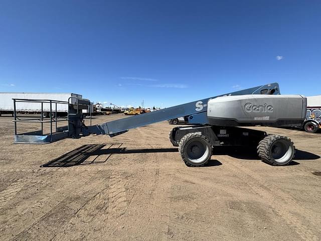 Image of Genie S-60X equipment image 4