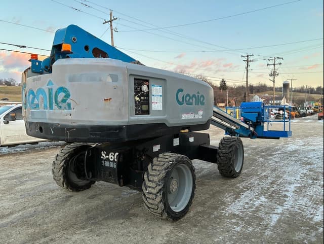 Image of Genie S60X equipment image 4