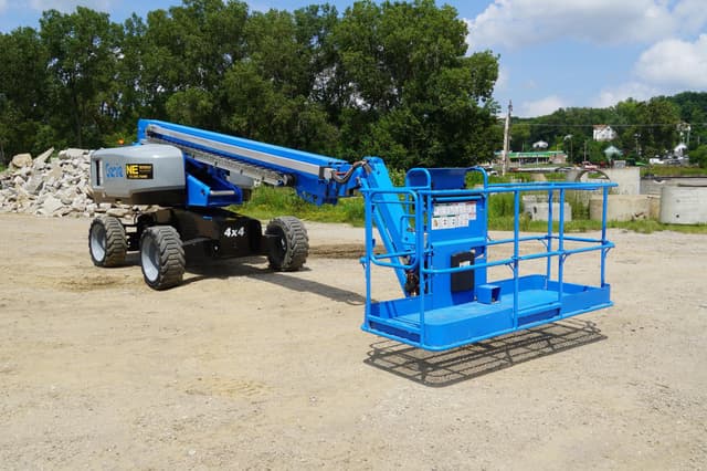 Image of Genie S65 equipment image 4