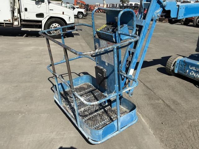 Image of Genie Z-34/22N equipment image 4