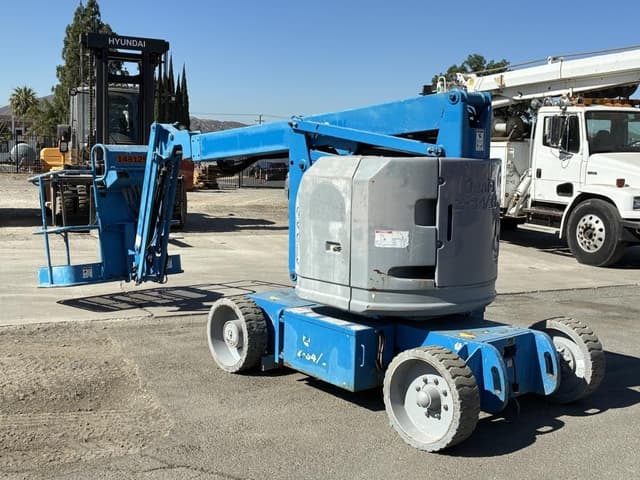 Image of Genie Z-34/22N equipment image 3