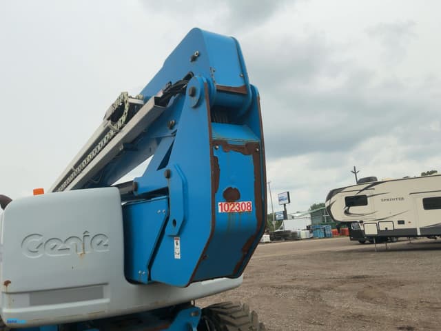 Image of Genie Z-80/60 equipment image 4