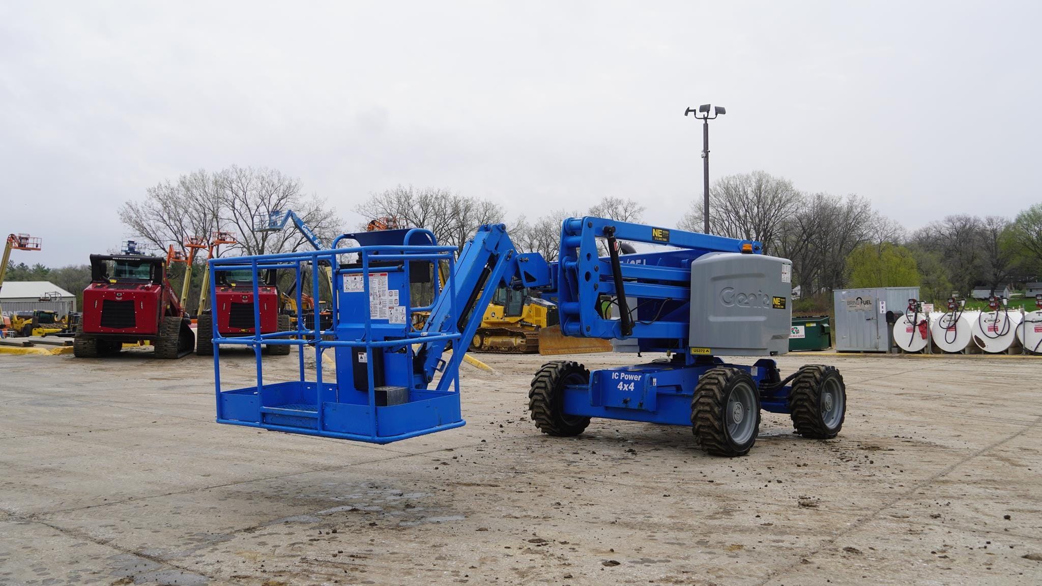 2016 Genie Z45/25J Equipment Image0