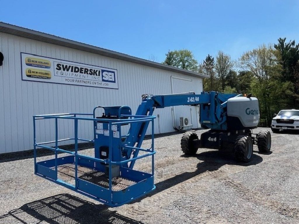 2016 Genie Z-62/40 Equipment Image0