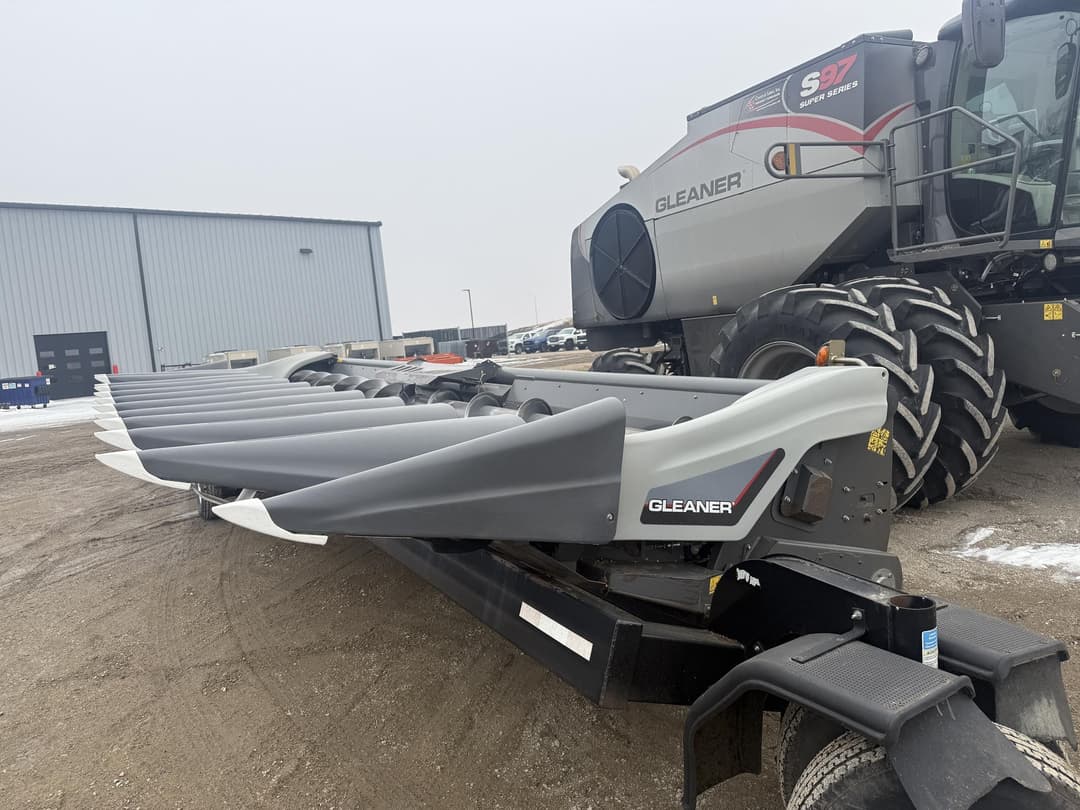 Image of Gleaner 3312C Primary image