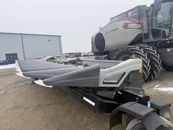 Main image Gleaner 3312C