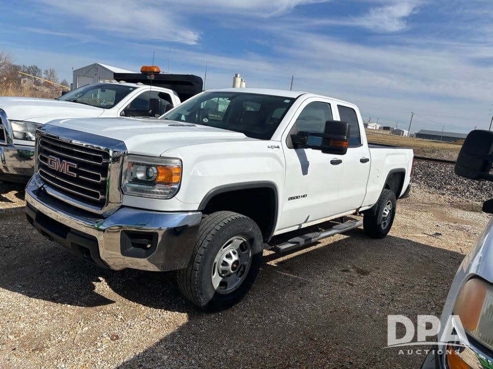 Image of GMC 2500HD Primary image