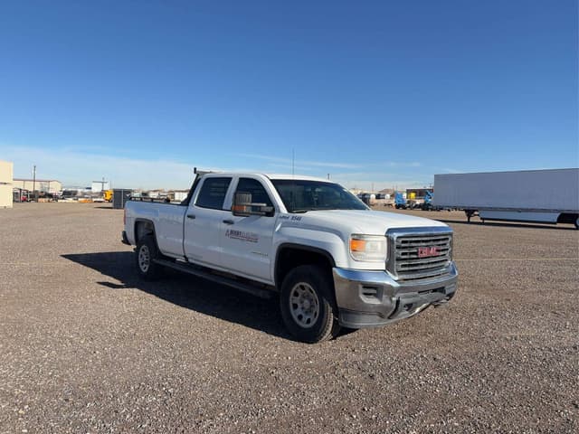 Image of GMC 2500HD equipment image 2