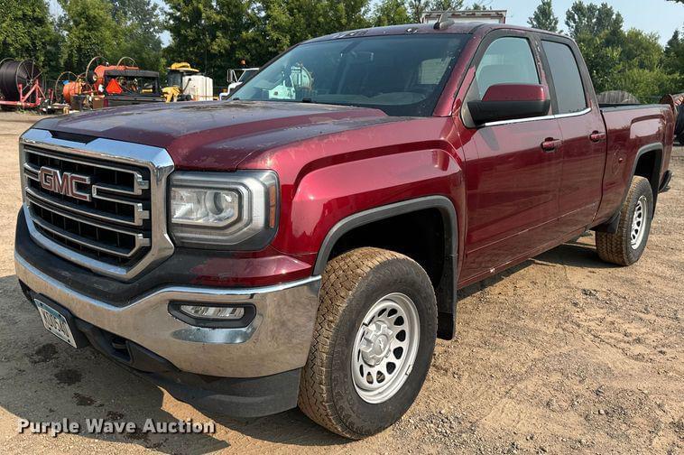 Image of GMC Sierra 1500 Primary image