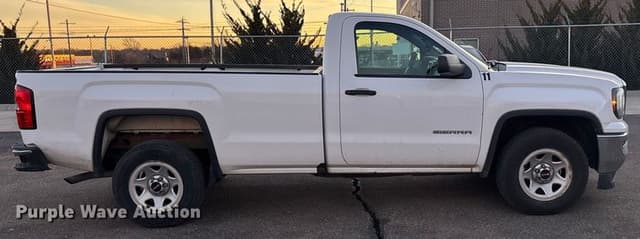 Image of GMC 1500 equipment image 3