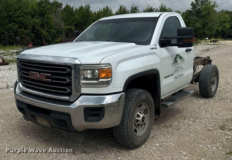 Image of GMC 2500HD Primary image