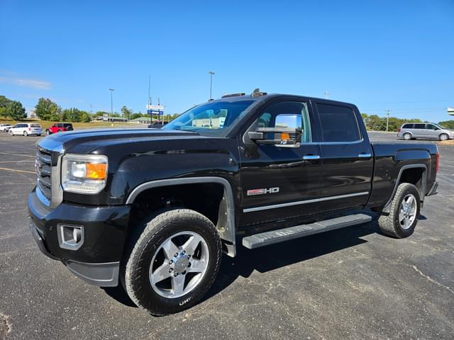 Image of GMC Sierra equipment image 2