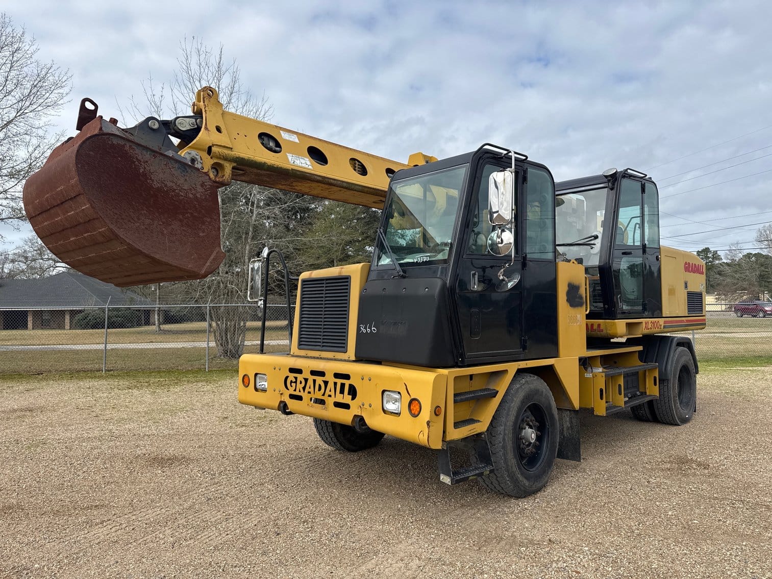 2016 Gradall XL3100 IV Equipment Image0