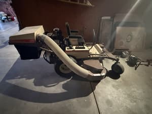 2016 Grasshopper 329B Image