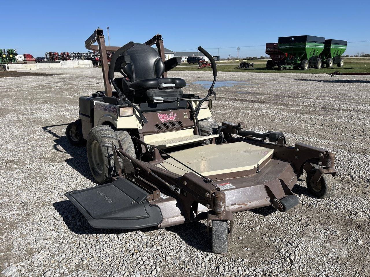 2016 Grasshopper 727K Equipment Image0