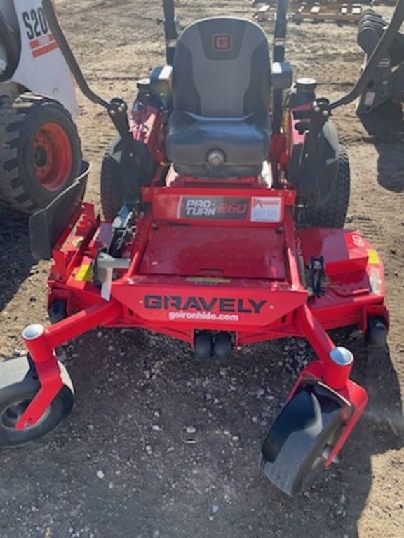 Main image Gravely Pro-Turn 260