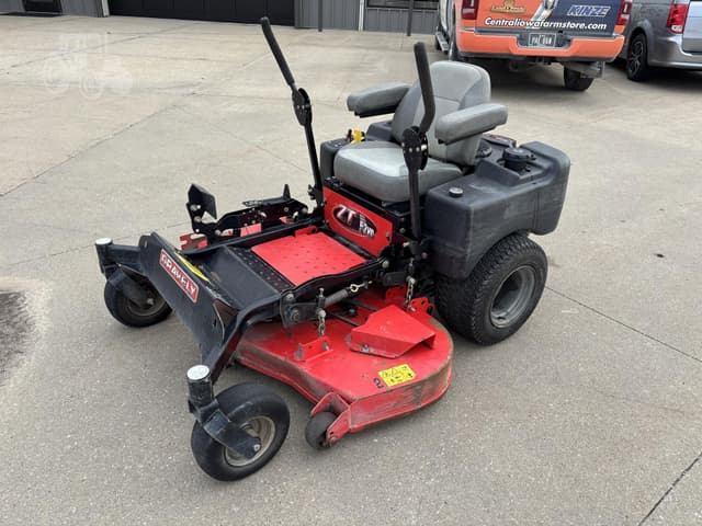 Image of Gravely ZT HD equipment image 1