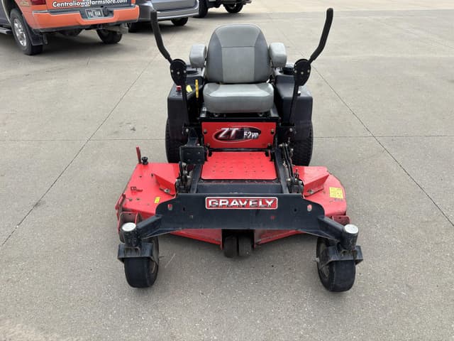 Image of Gravely ZT HD equipment image 2