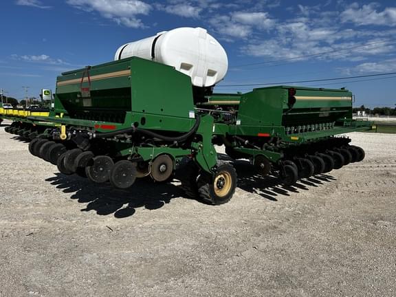 Image of Great Plains 3S-3000HD equipment image 4