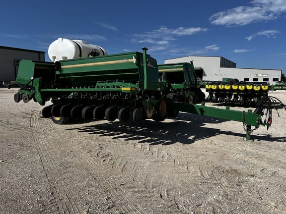 Main image Great Plains 3S-3000HD