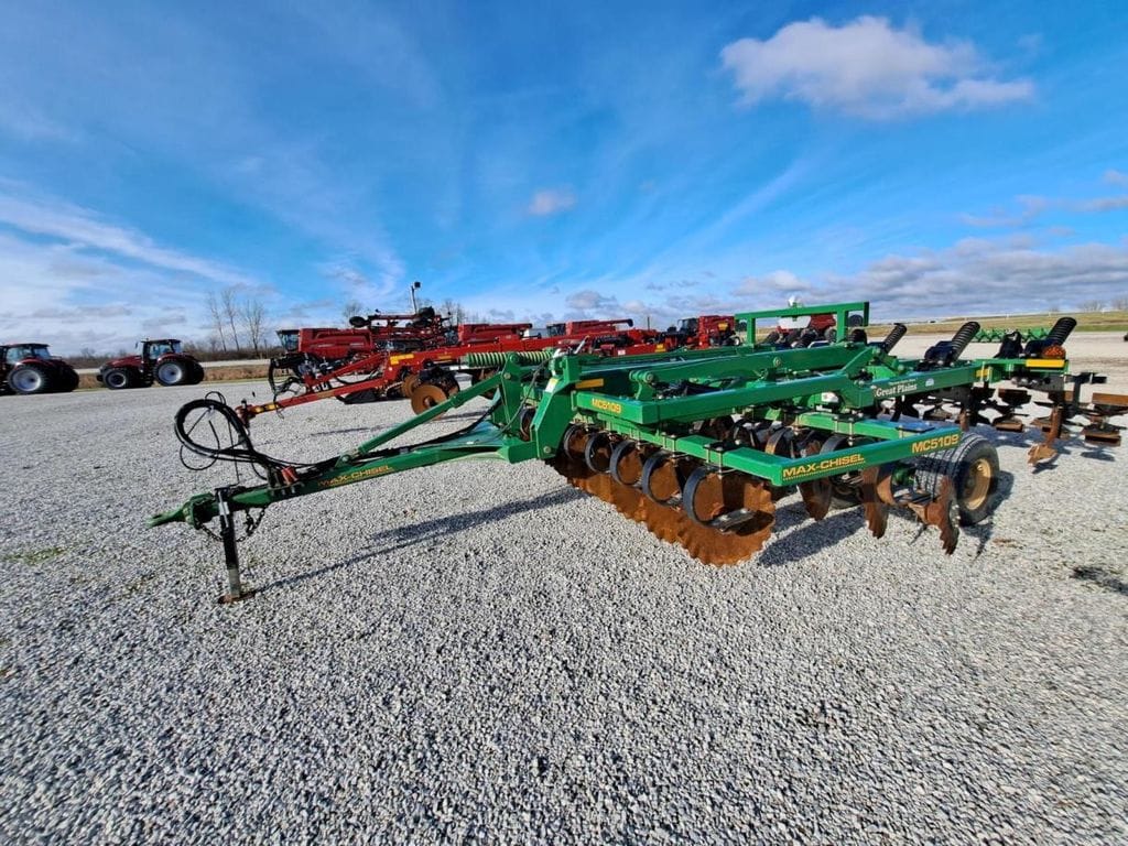 2016 Great Plains MC5109 Equipment Image0