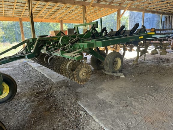 2016 Great Plains TC5111 Equipment Image0