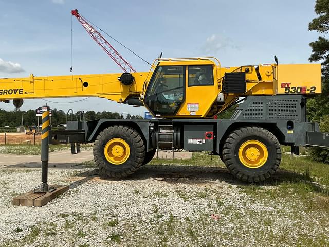 Image of Grove RT530E-2 equipment image 2
