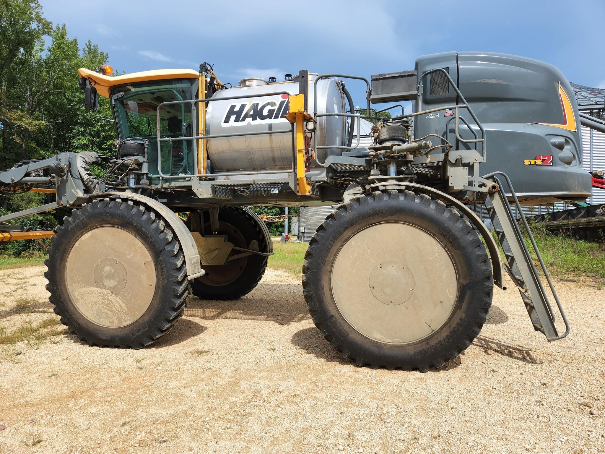 Main image Hagie STS12