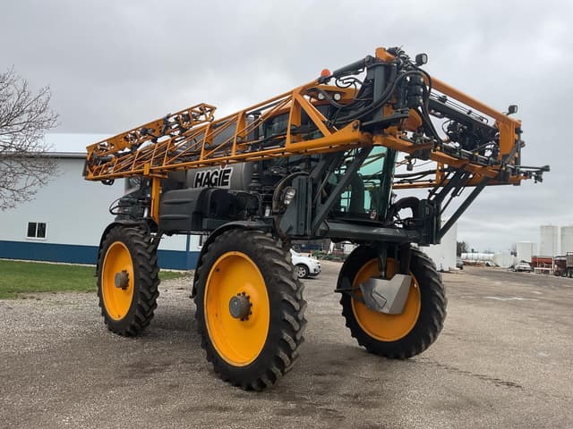 Image of Hagie STS12 equipment image 1