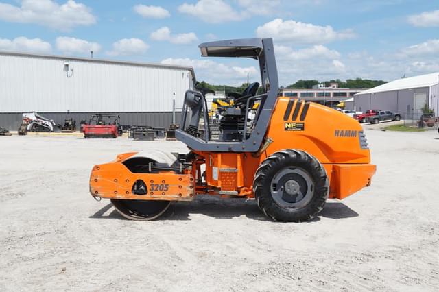 Image of Hamm 3205 equipment image 3