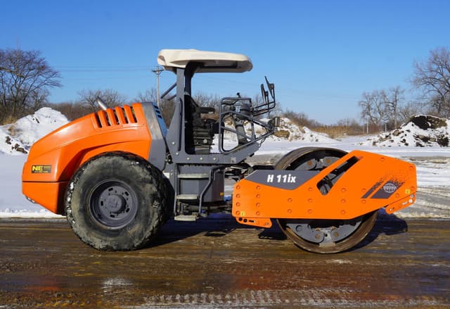 Image of Hamm H11ix equipment image 4