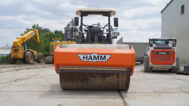 Image of Hamm H11ix equipment image 2