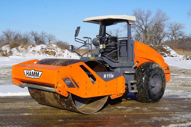Image of Hamm H11ix equipment image 1