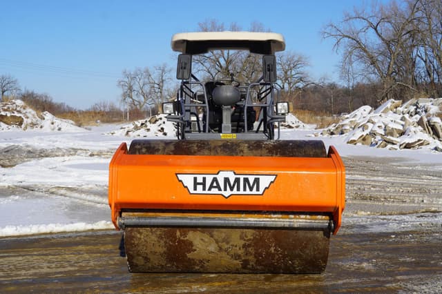 Image of Hamm H11ix equipment image 2