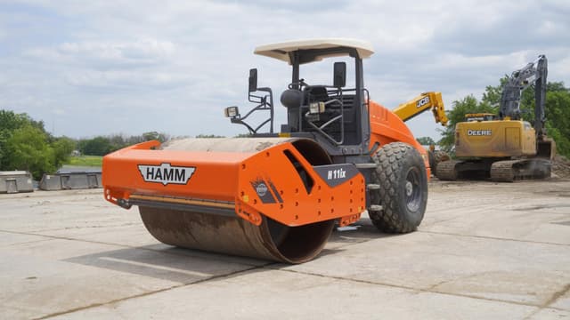 Image of Hamm H11ix equipment image 1