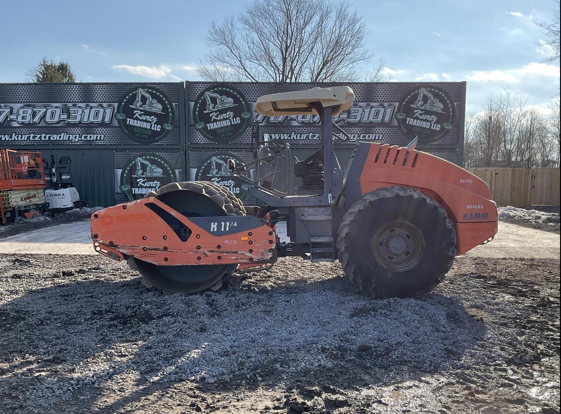 2016 Hamm H11ix Equipment Image0