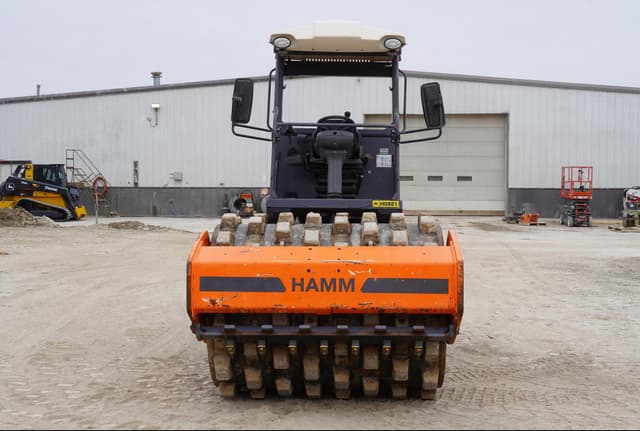 Image of Hamm H7i equipment image 4