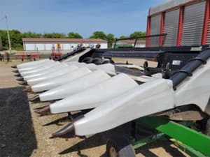 2016 Harvestec 6208C Image