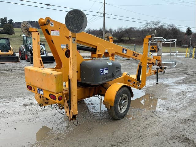 Image of Haulotte 3632T equipment image 4