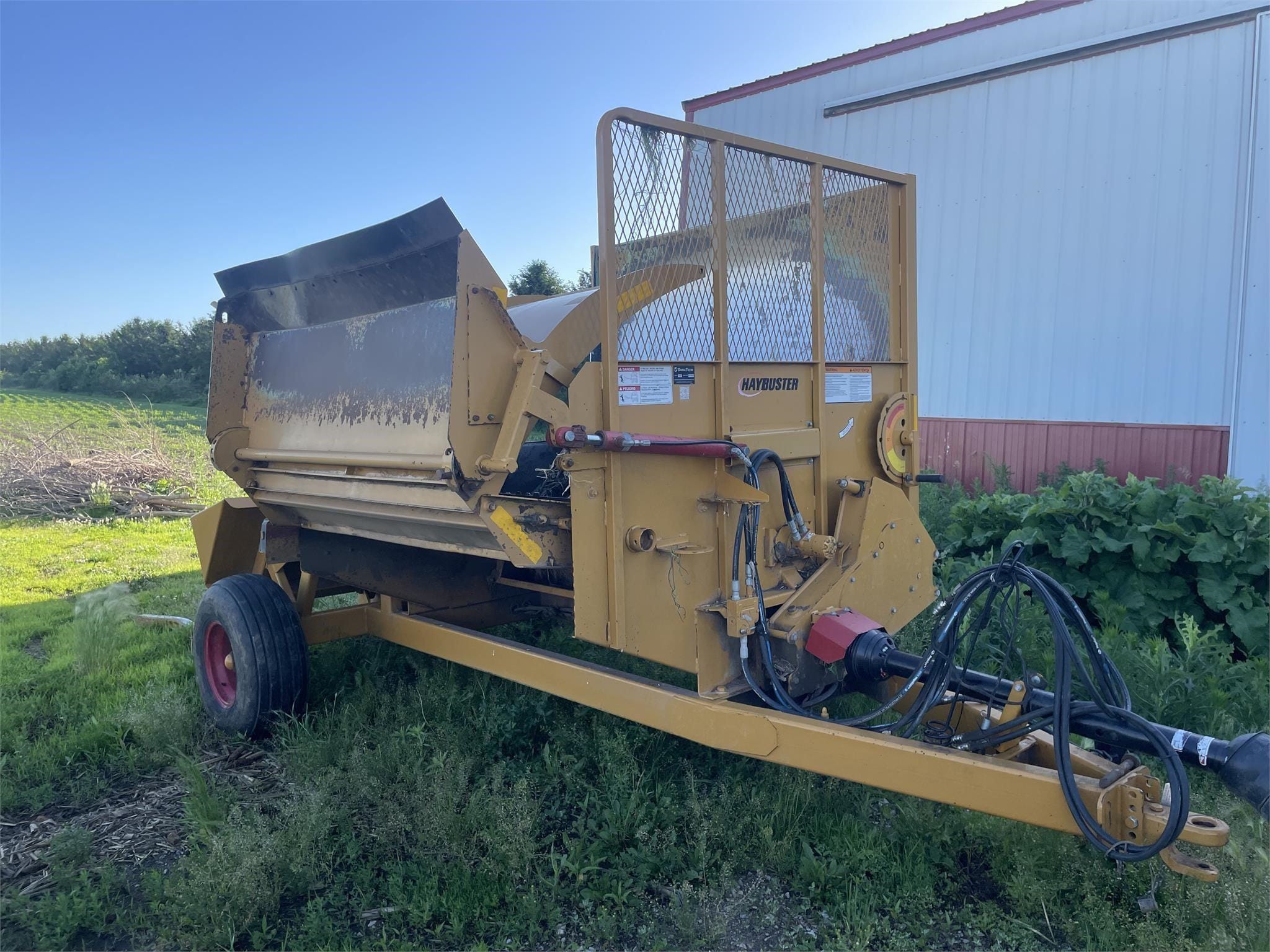 2016 Haybuster 2655 Equipment Image0