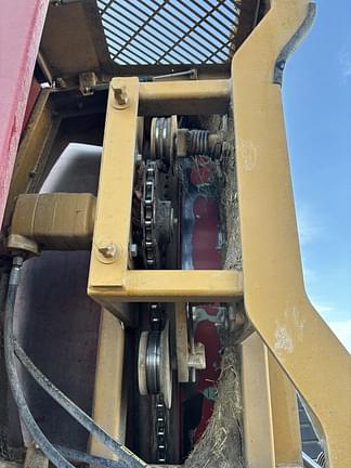 Image of Haybuster H-1130 equipment image 2