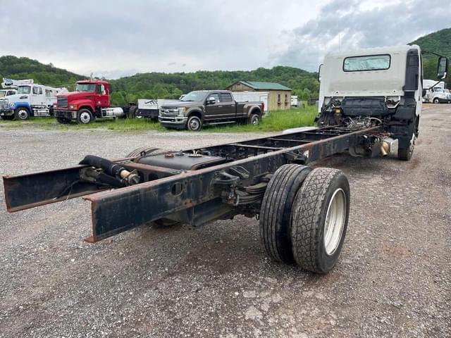 Image of Hino 195 equipment image 4