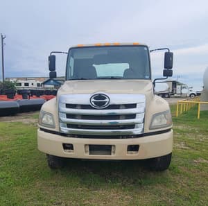 2016 Hino 338 Image