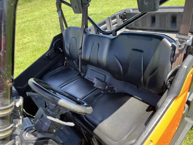Image of Honda Pioneer 1000 equipment image 2