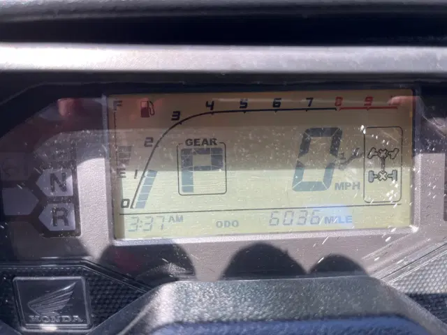 Image of Honda Pioneer 1000 equipment image 4