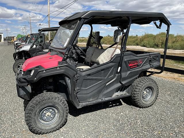 Image of Honda Pioneer 1000-5 equipment image 2