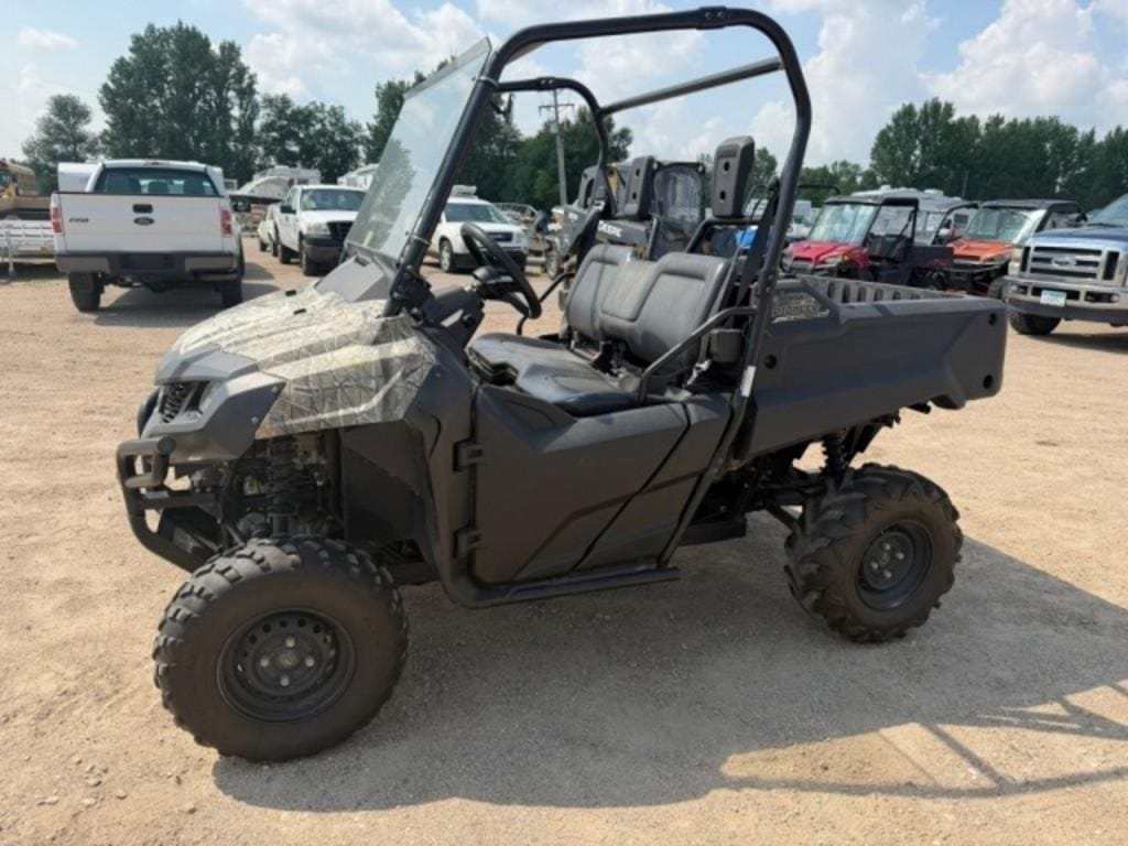 2016 Honda Pioneer 700 Equipment Image0