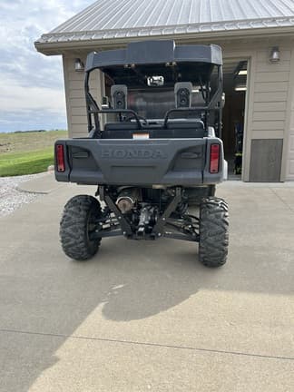 Image of Honda Pioneer 700 equipment image 4